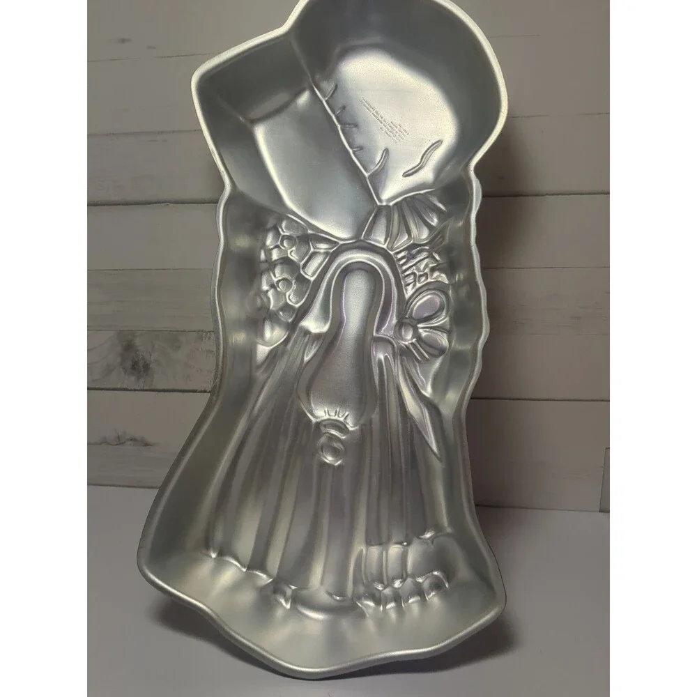 Vintage 1975 Wilton Holly Hobbie Aluminum Cake Pan Baking Mold #502-194